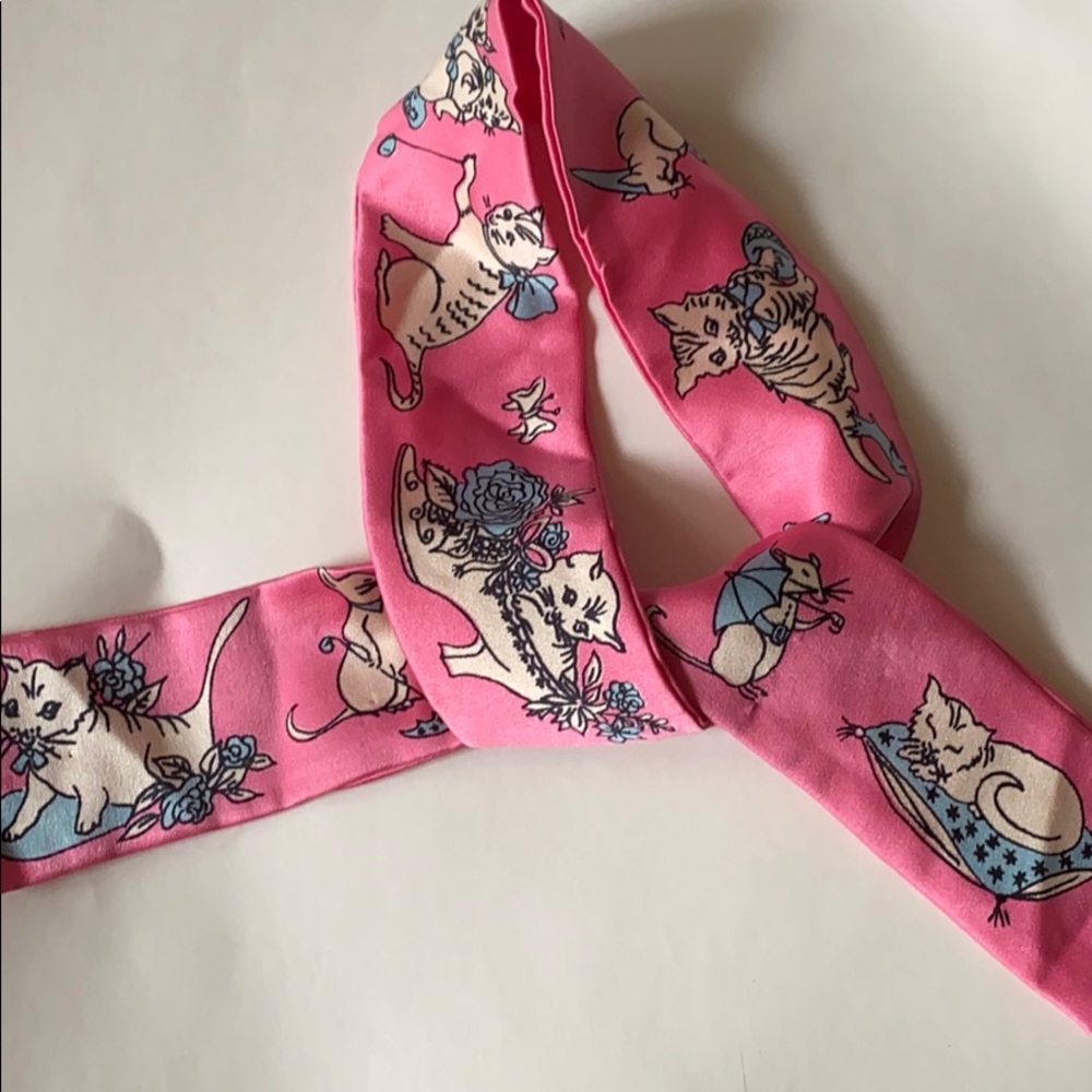 Cat 🐱 scarf, vintage